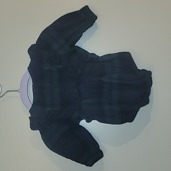 Old Navy baby girls flannel holiday onsie shoulder ruffles green and black LOT G - Picture 4 of 8